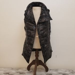 Calvin Klein zip puffer vest